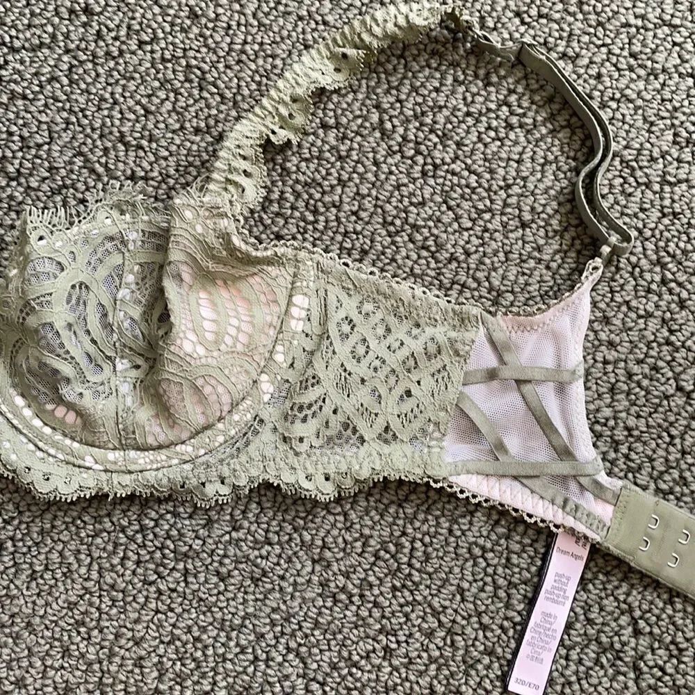 Victoria’s Secret Dream Angels Push Up Bra